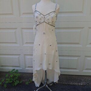 NWT Size 8 AJ Bari 100% Silk White Dress w/Silver Beads